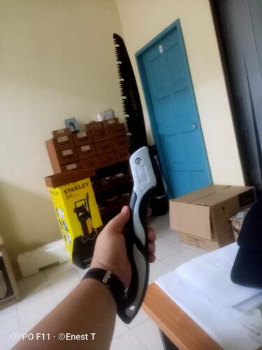 AIRAJ 1pc Industrial Grade Steel Folding Saw, Manual Cutting Tool with Anti-Slip Durable Handle, Three Specifications Available for Outdoor Use, Without Battery photo review